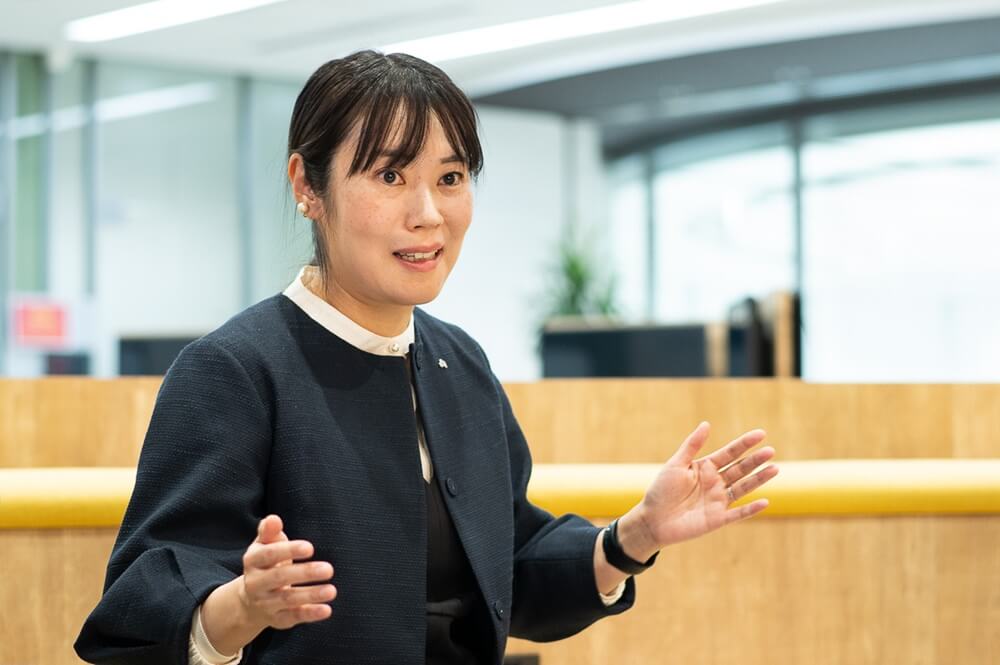 コーポレート本部 人事部 グローバル企画グループ マネージャー 伊藤 有加様