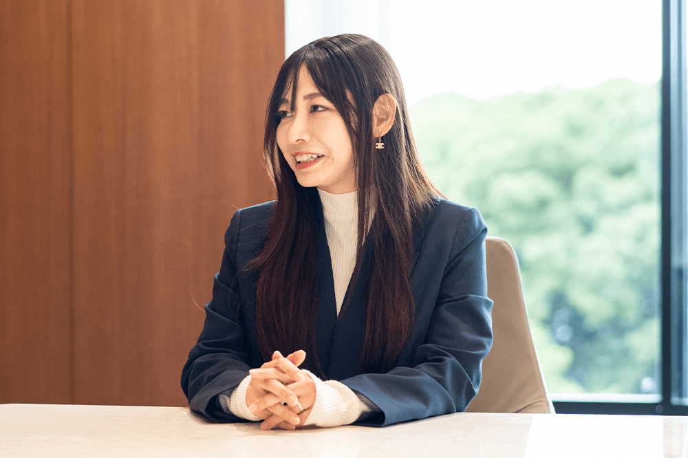 三菱地所コミュニティ株式会社
ライフサポート事業統括部 ライフサポート事業統括室 ライフサポート新事業企画グループ長
兼 経営企画部 バリューチェーン推進室 レジクラ2.0推進グループ長 露木 涼子様