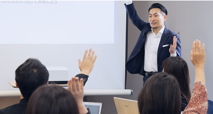 GLOBIS Management School