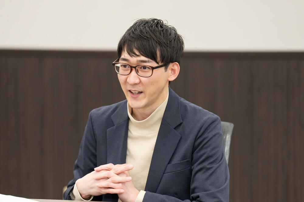 コーポレート本部 人事部 人材戦略室 人材開発グループ 岡林 孝治郎さん
