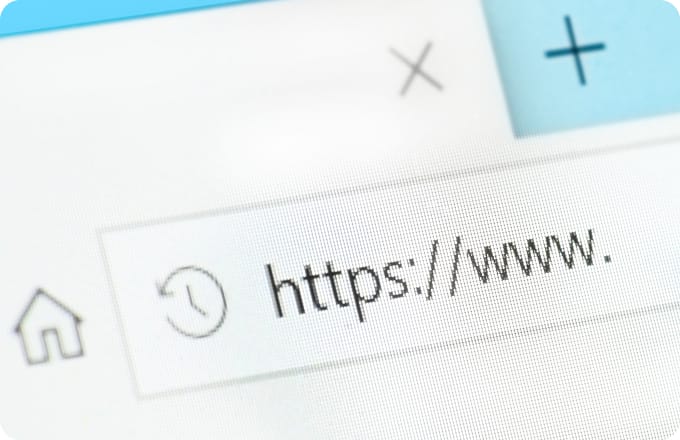 メール記載のURLにアクセス