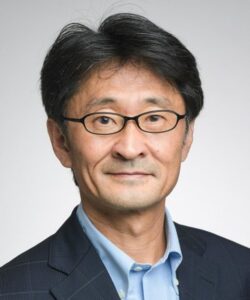 岡 重文 Oka Shigefumi