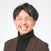 横尾 龍起